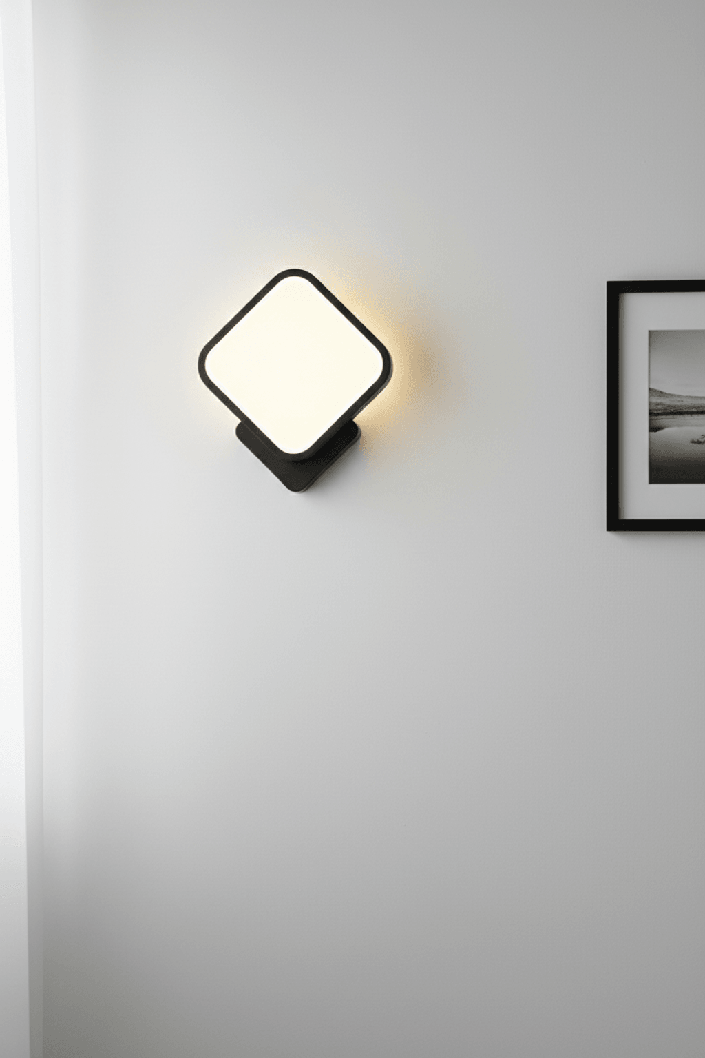 Anays LED Wall Sconce