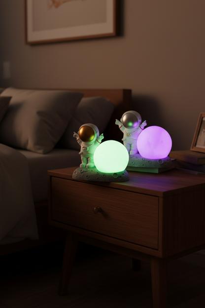 Astronaut Night Light