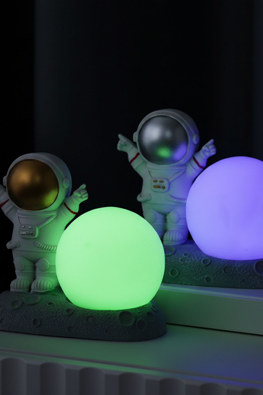 Astronaut Night Light