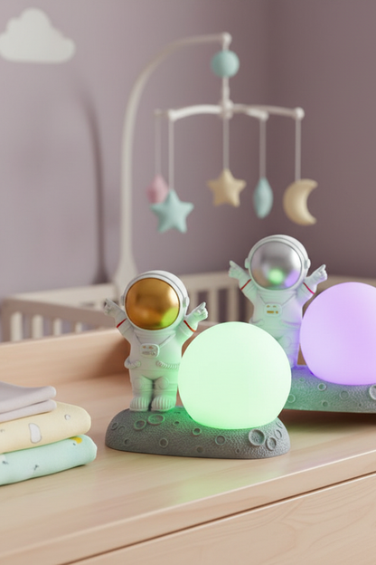 Astronaut Night Light
