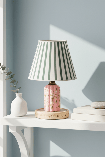 Capybara Ditsy Floral Table Lamp