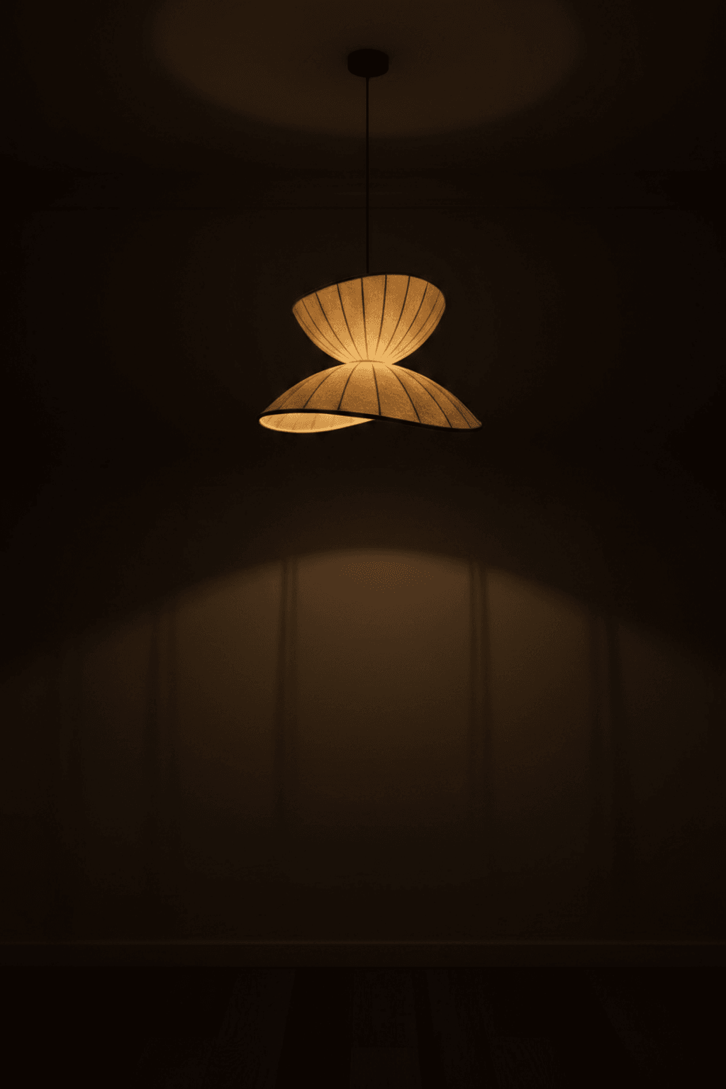 Ds45-Postmodern Dancing Skirt Silk Pendant Light