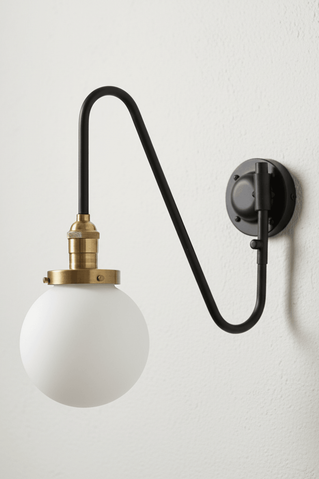 Rei - Bracket Wall Sconce