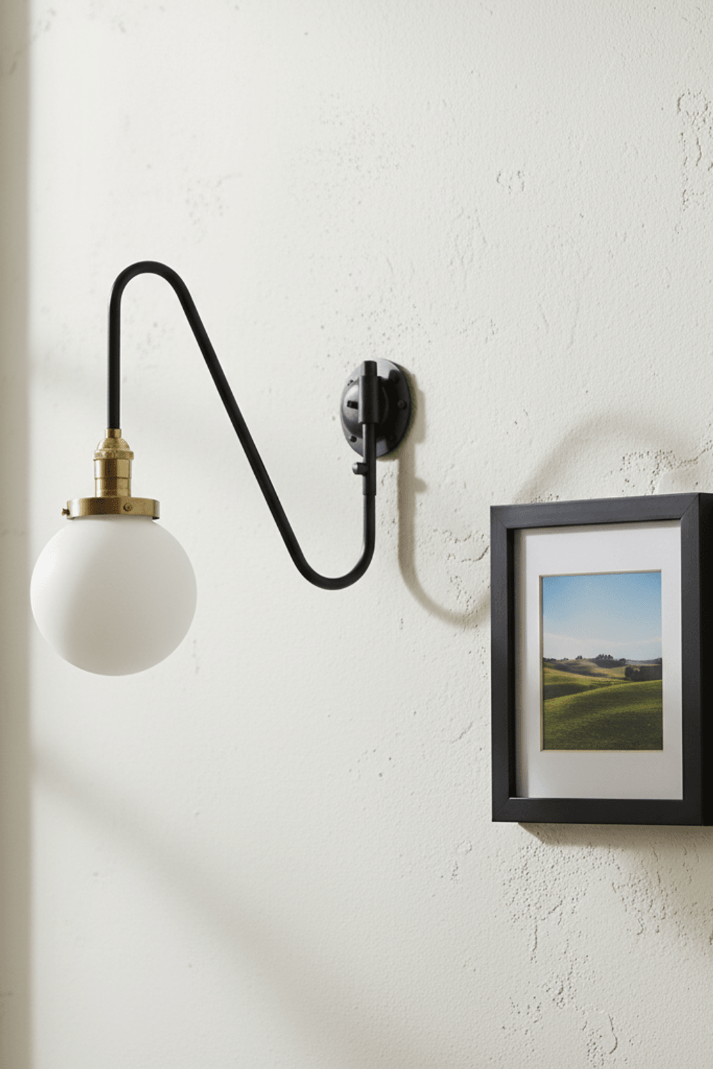 Rei - Bracket Wall Sconce