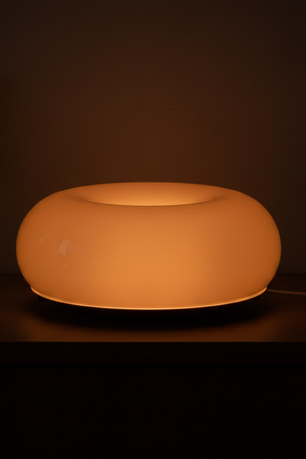 Varma LED Table / Wall Donut Lamp - Amber