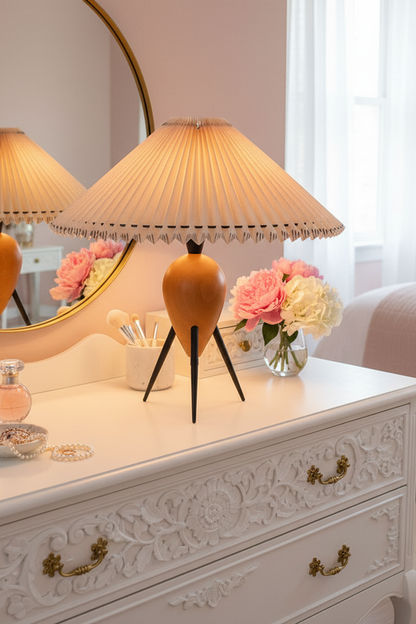 Vintage Pleated Table Lamp