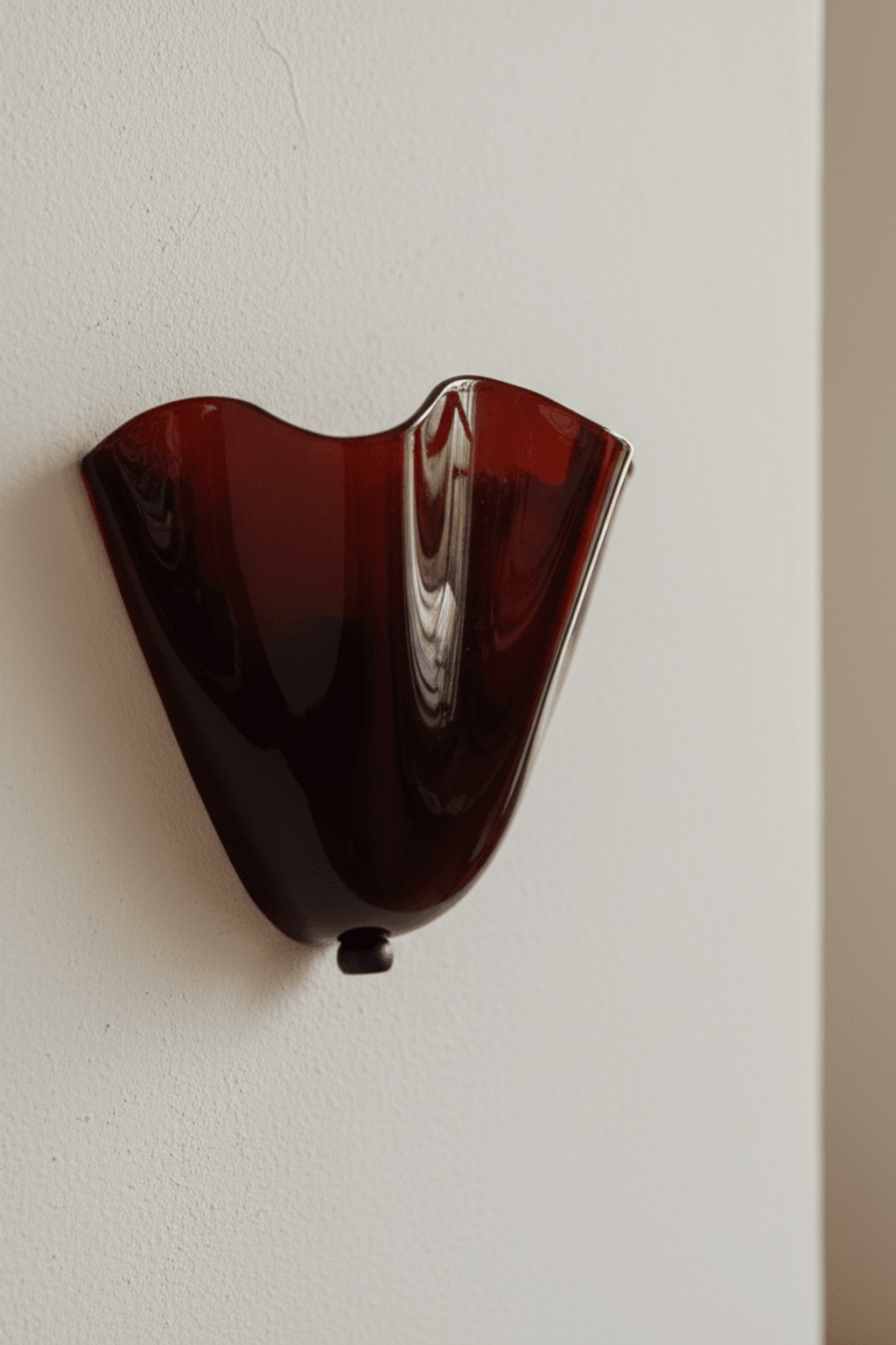 W28 Vera Glass Sconce