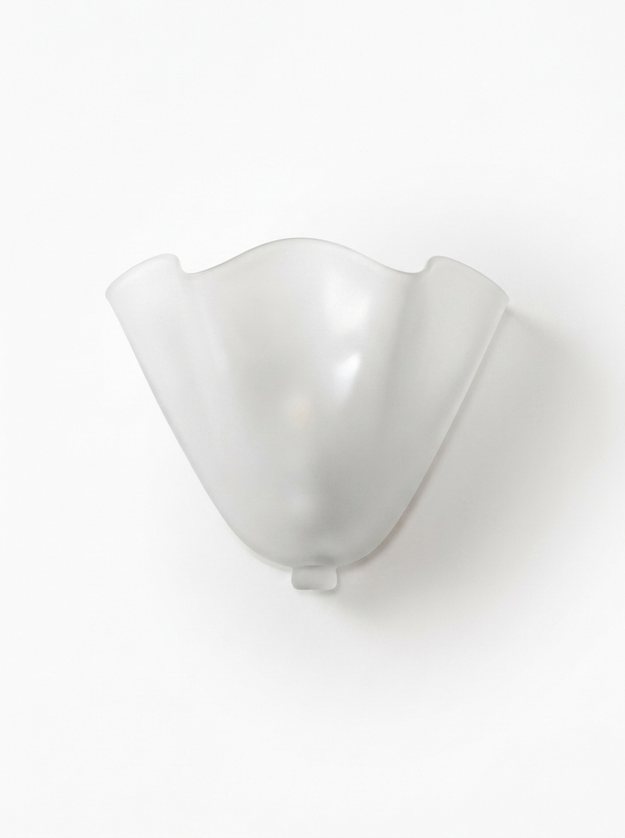 W28 Vera Glass Sconce