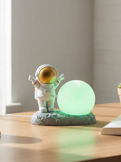 Astronaut Night Light